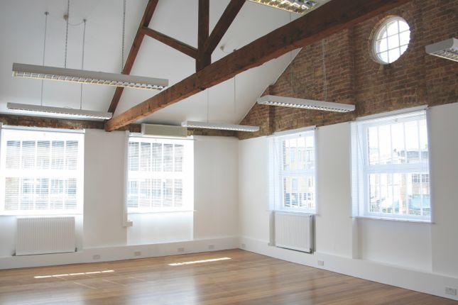 Thumbnail Office to let in Watermill Way, London