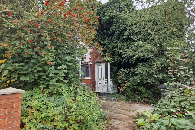 32, Swinton Park Road, Salford photo 2