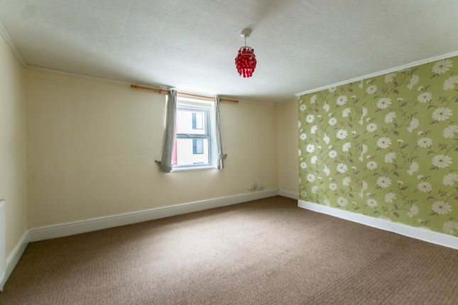 6a, Swindon Road, Cheltenham photo 3