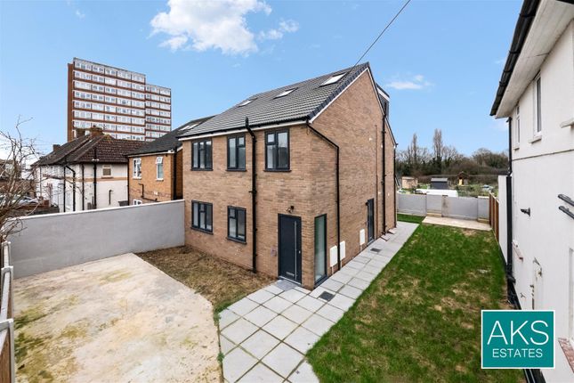 1-bed flat on 11a, Flat 1, Panhard Place, Southall, £349,950