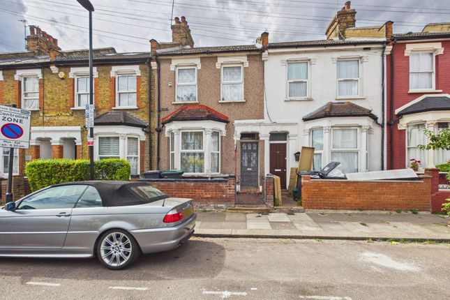 3-bed terraced on 10 St. Margarets Road, London, £550,000