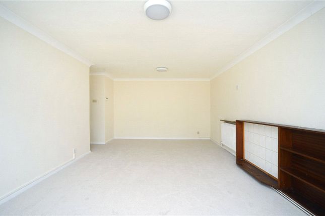 Flat 19, Well House,, Woodmansterne Lane, Surrey photo 3