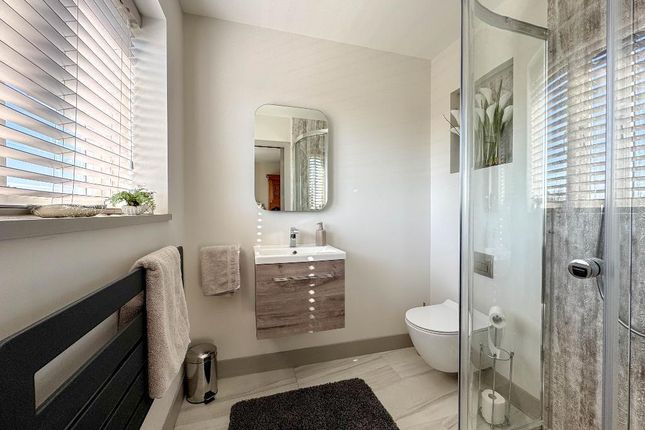 Second Bedroom En-Suite Shower Room