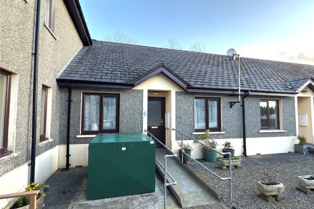 2-bed house on 6, Narberth, £695/mo