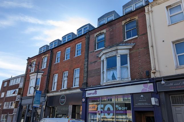 Flat to rent in Clarendon Road, Southsea
