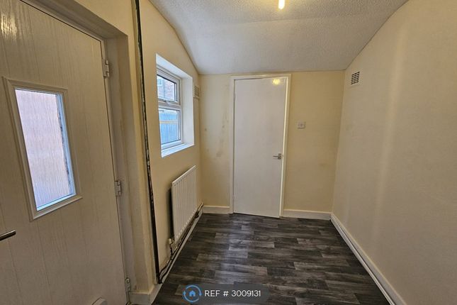 Leigh Road, Atherton, Manchester photo 4