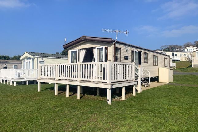 3-bed caravan on 60 Pines, Whitecliff Bay Holiday Park, Hillway Road, Bembridge, £35,000