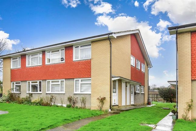 Thumbnail Flat for sale in Glebe Way, Whitstable, Kent