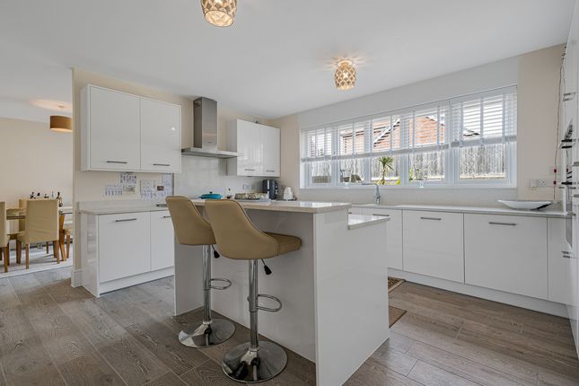 17, Pulford Way, Milton photo 2