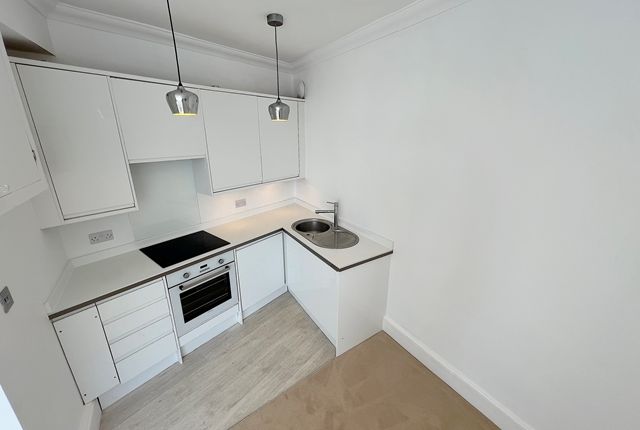 10, 1, Osborne Villas East Sussex, Hove photo 3