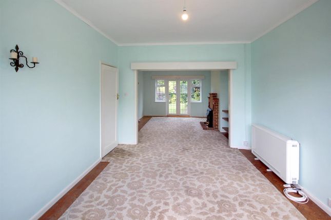 1, Redhill Close, Brighton photo 4