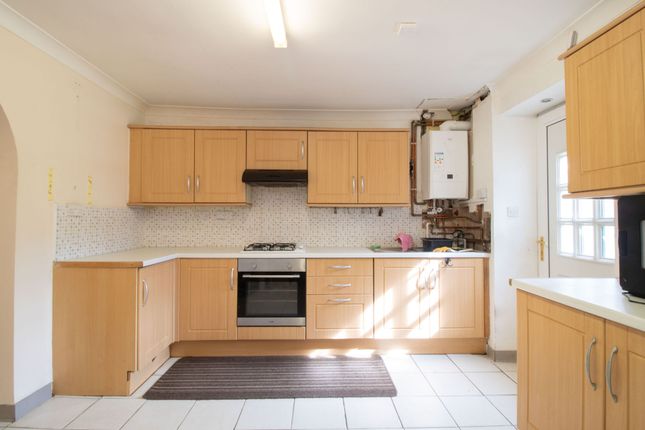 15 Llanarth Street, Newport photo 4