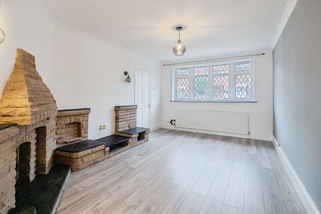 45, Bollington Road, Leicester photo 2