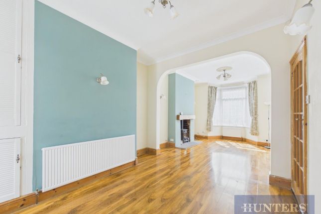 42, Spring Bank, Scarborough photo 2