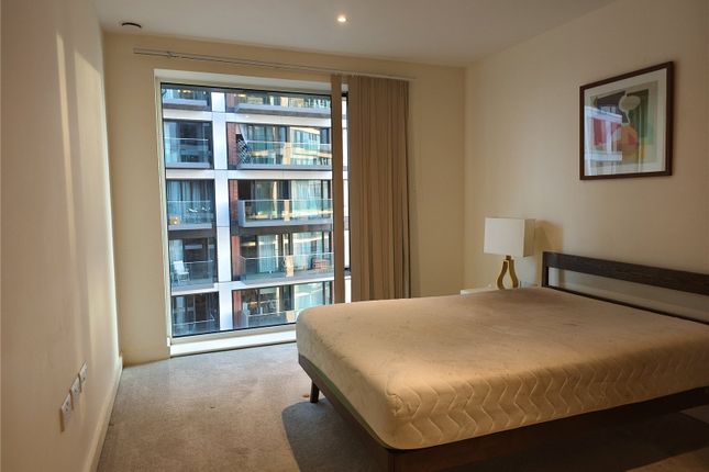 Flat 1102 Deveraux House,, Deveraux House, LONDON photo 4