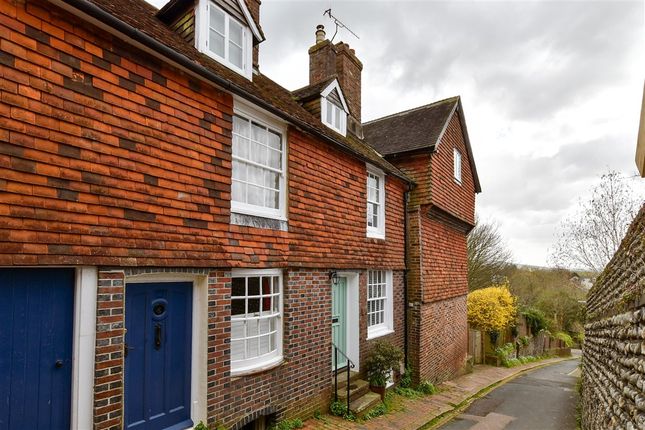 2-bed house on St. Martin's Lane, Lewes, £314,000