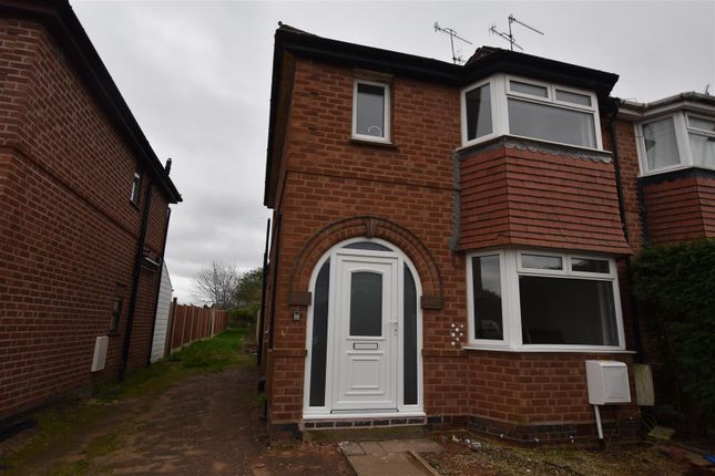 Flat to rent in Windsor Avenue, Worcester