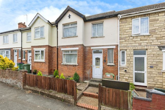 Thumbnail Terraced house for sale in Archer Road, Folkestone