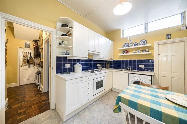 Flat for sale in St. Margarets Road, London