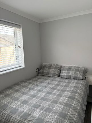 184, Park Avenue, Leysdown photo 5
