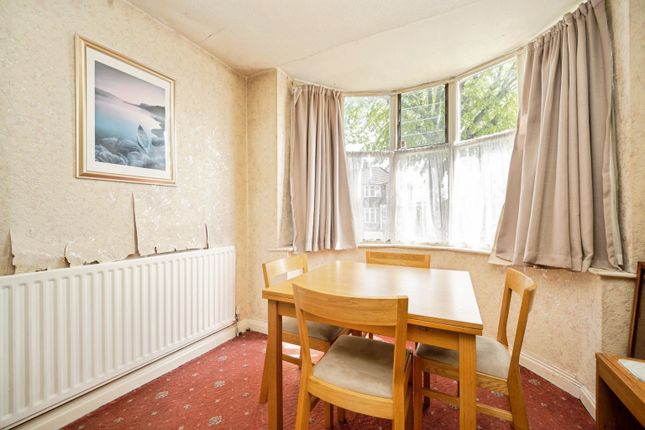 38, Elmay Road, Birmingham photo 4