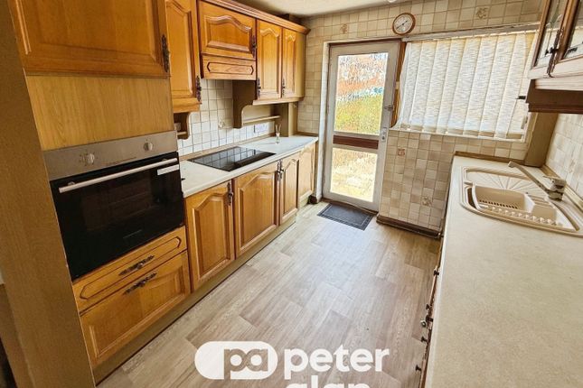 136, CARDIFF photo 4