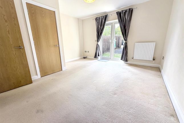 15, Cavan Way, Broughton photo 2
