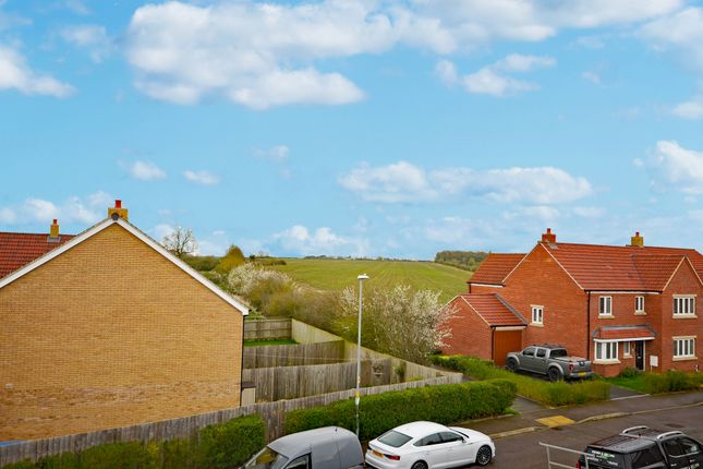 Town house for sale in Honeysuckle Way, Raunds, Northamptonshire