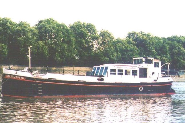Houseboat for sale in Vicarage Lane, Port Werburgh, Hoo, Rochester