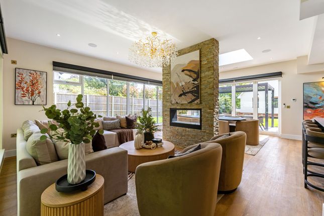 Home B, Coppice Hill, Pulborough photo 4