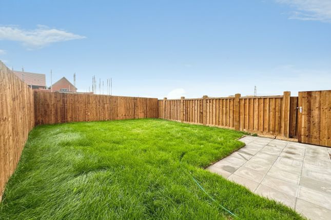 31 Farmstead Lane, Chellaston, Derbyshire photo 2
