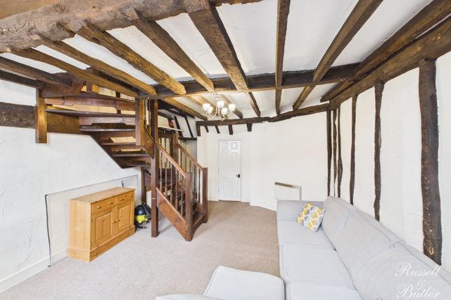 Flat 2, 5 West Street, Buckingham photo 4
