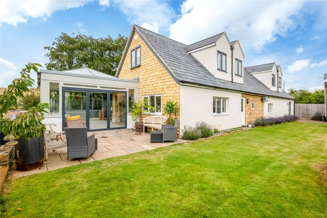Thumbnail Country house for sale in Danes Hill, Duns Tew, Bicester, Oxfordshire