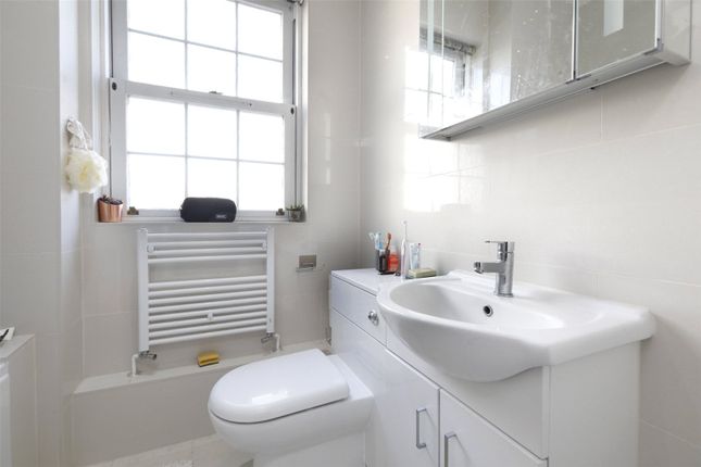 Flat for sale in William Square, Rotherhithe Street, London