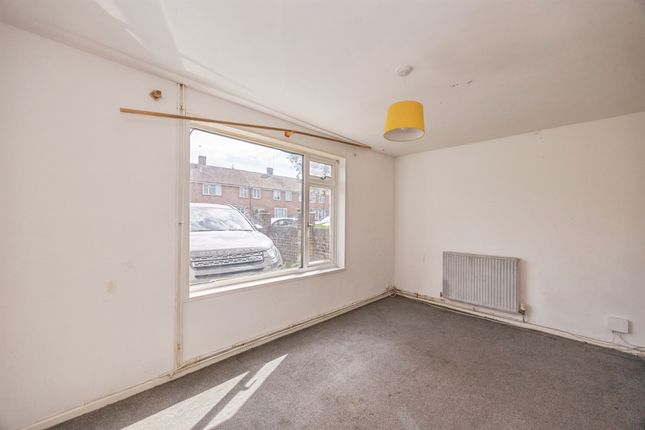 37, Botley Drive, Havant photo 2