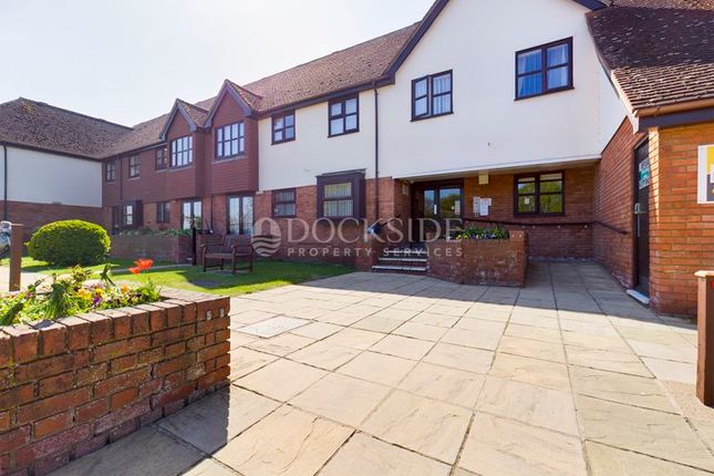 Thumbnail Flat for sale in Willow Grange, Tilley Close, Hoo, Rochester