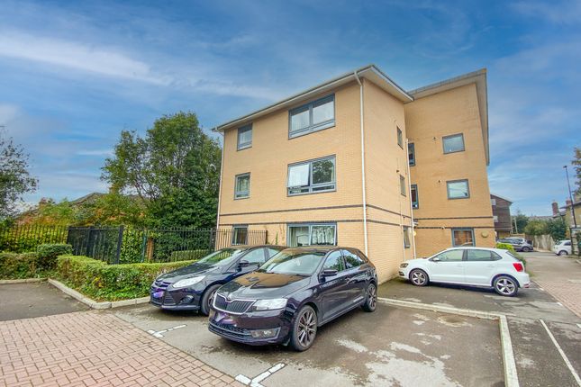 Thumbnail Flat for sale in Anglesea Road, Southampton