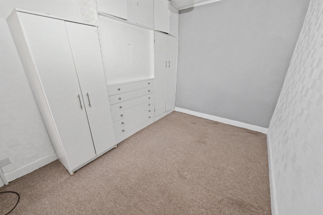 14, School Road, Bedworth photo 4