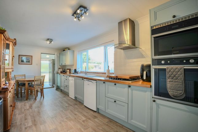 The Oaks Mundesley Road, North Walsham photo 2