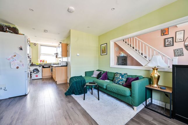 Endwell Road, Brockley photo 2