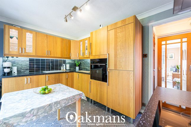 87, Rednal Mill Drive, Birmingham photo 4