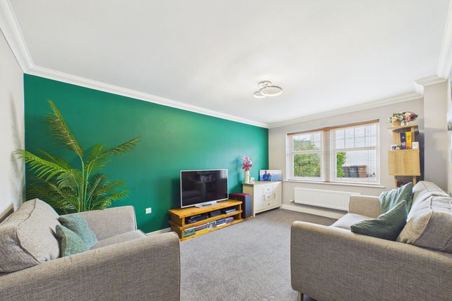 29 Lingla Gardens, Frizington photo 3