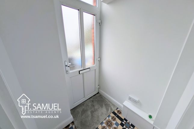 42 Aberdare Road, Abercynon photo 2