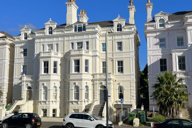 Flat for sale in Augusta Gardens, Folkestone, Kent