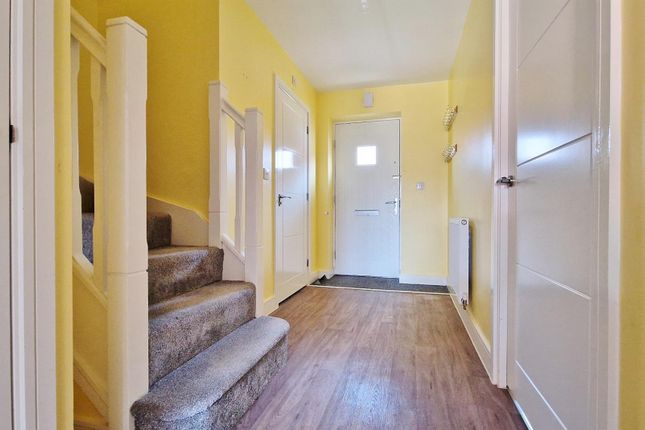 18, Barley Road, Frinton-on-Sea photo 4