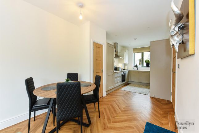1, Krupa Mews, Limehouse photo 2