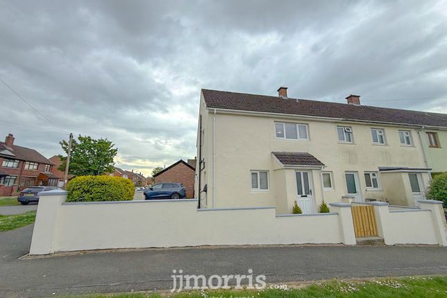 3-bed house on 20 Maesglas, Cardigan, £225,000