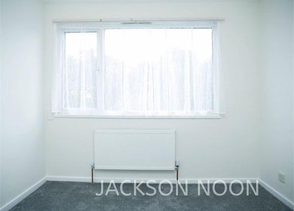 15, Donovan Close, Epsom photo 5