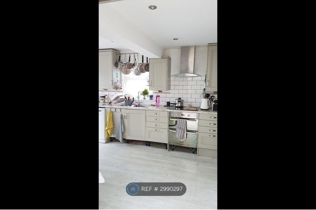 Prinsep Road, Hove photo 4