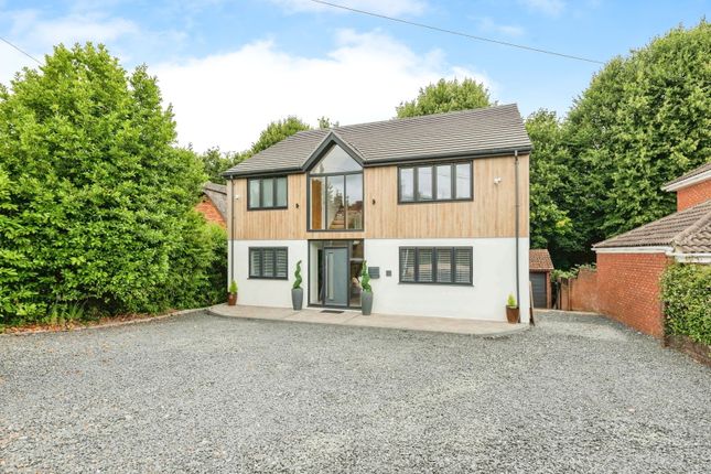 Thumbnail Detached house for sale in Hawthorn Lane, Sarisbury Green, Southampton